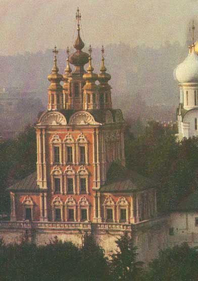 Надвратная Преображенская церковь.
1687-1698 гг. Северный фасад